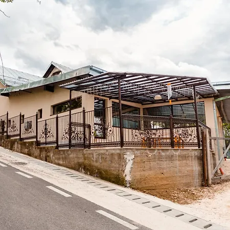 Pensiunea Casa De Vis Bughea de Sus